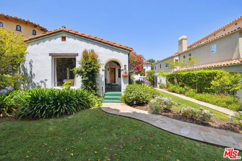 Photo of Listing #25556509