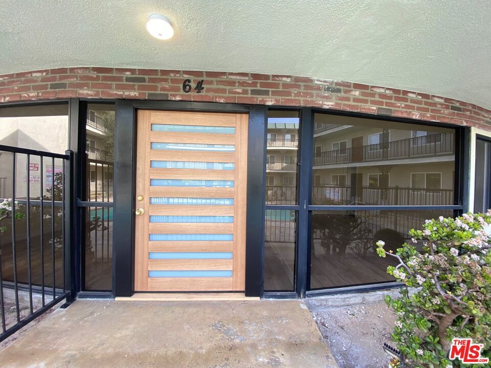 Photo of Listing #25556909