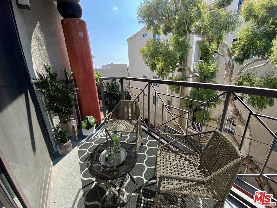 Photo of Listing #25555667