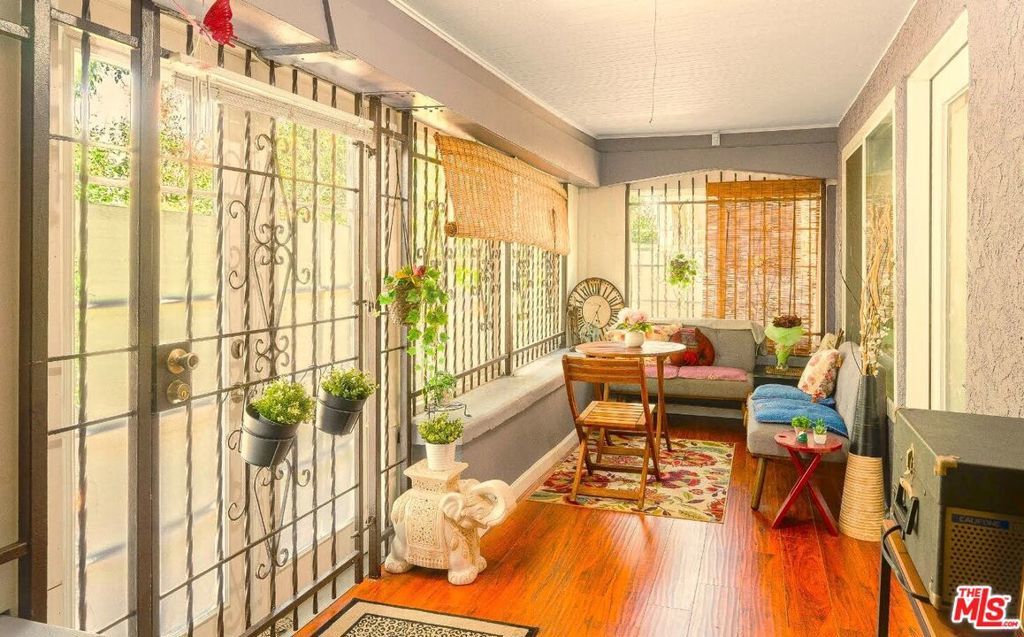 Photo of Listing #25557619