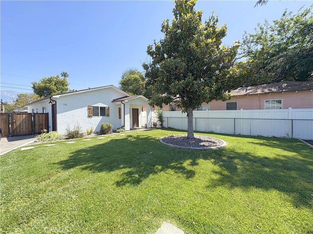 Photo of Listing #CV25143466