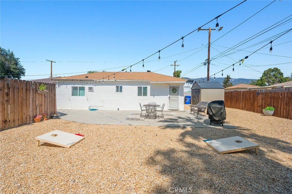 Photo of Listing #IV25143907