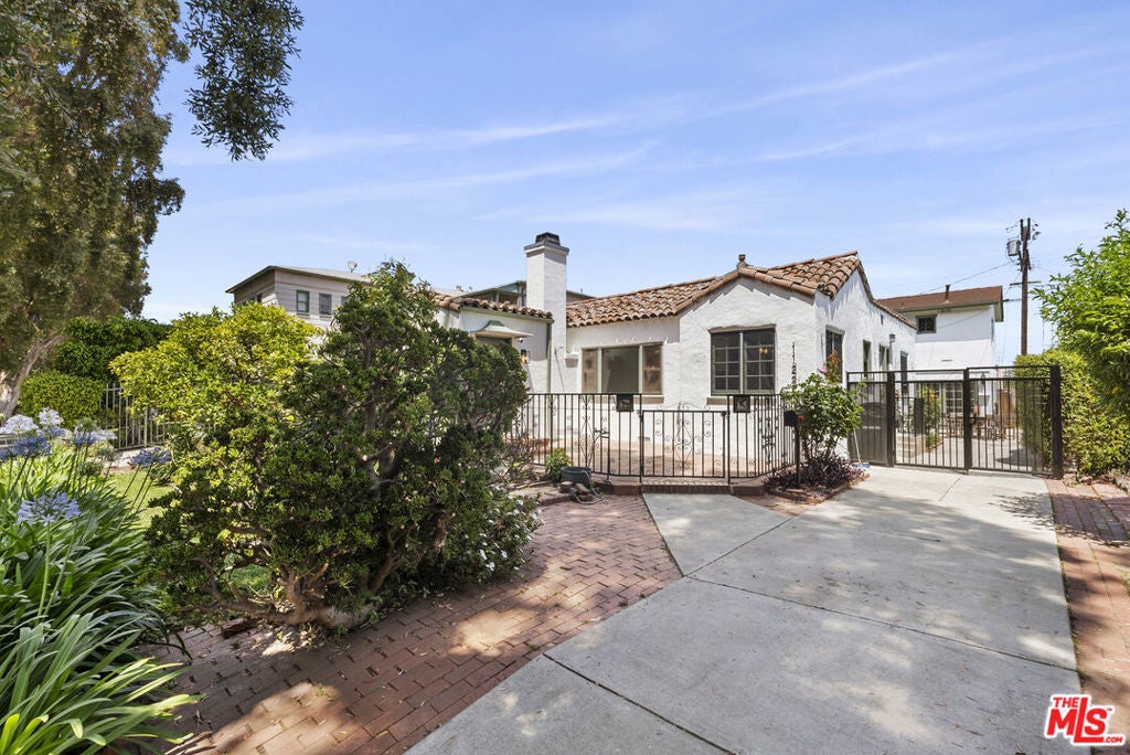 Photo of Listing #25558081