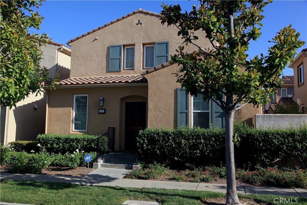 Photo of Listing #SR25143969