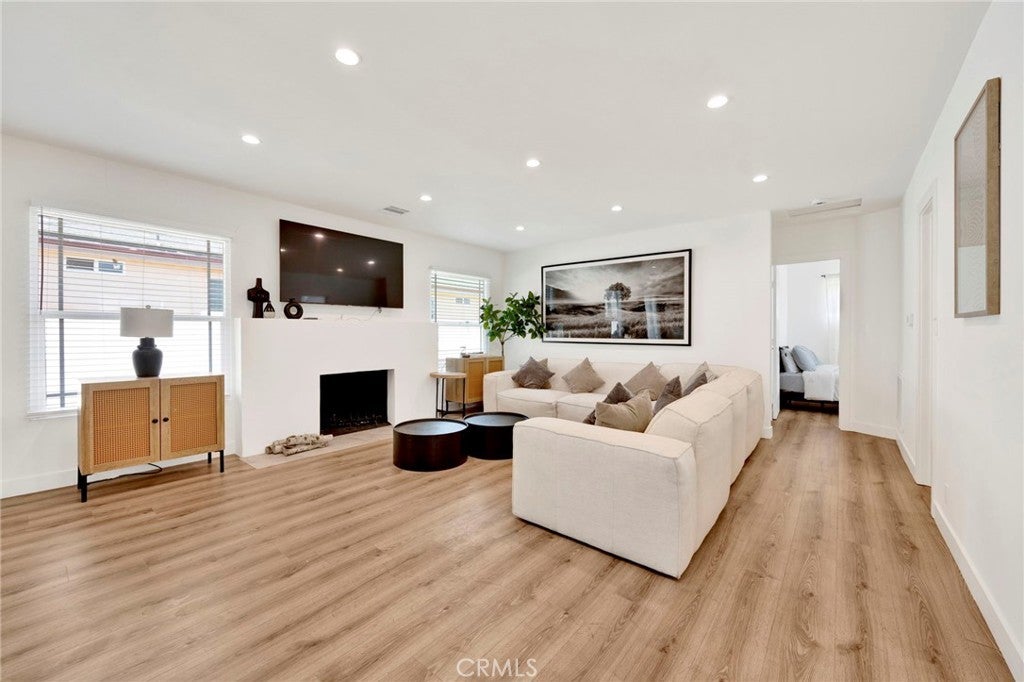 Photo of Listing #PF25144853