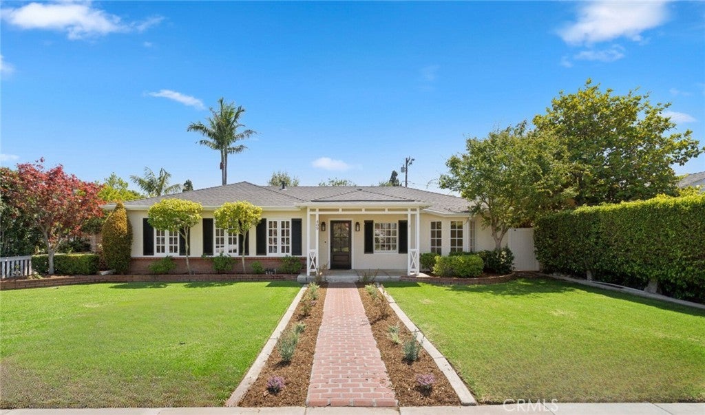 Photo of Listing #NP25140172