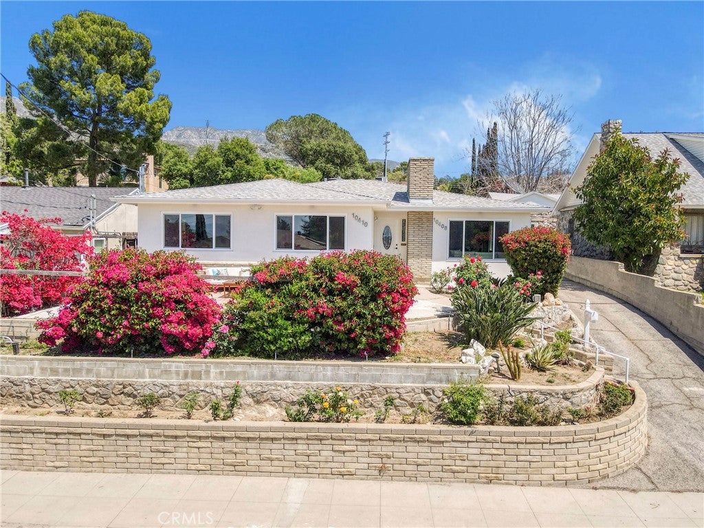 Photo of Listing #SR25142996