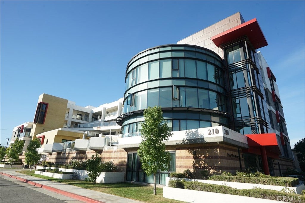 Photo of Listing #CV25139873