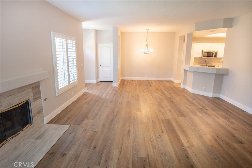 Photo of Listing #OC25145373