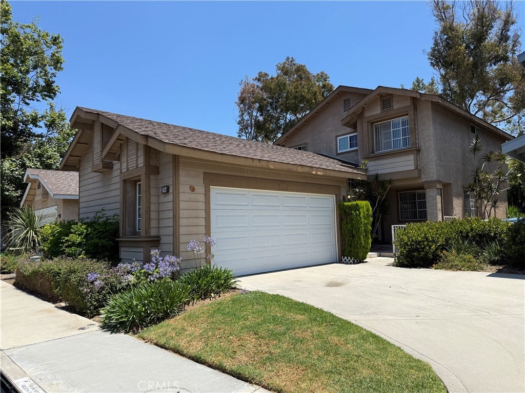 Photo of Listing #OC25145492