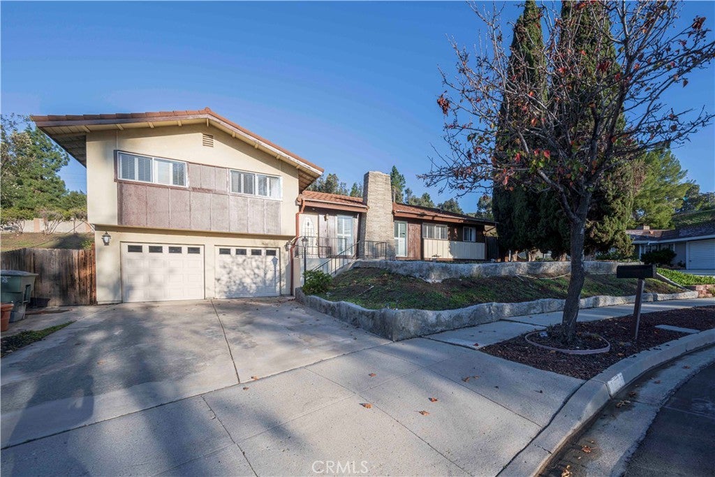 Photo of Listing #SR25145520