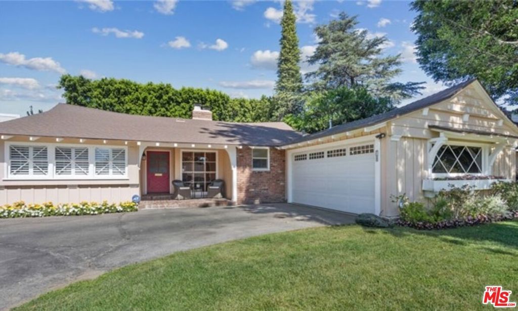 Photo of Listing #25558873