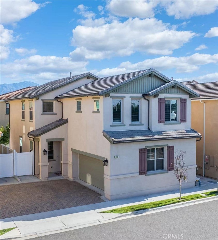 Photo of Listing #OC25145908