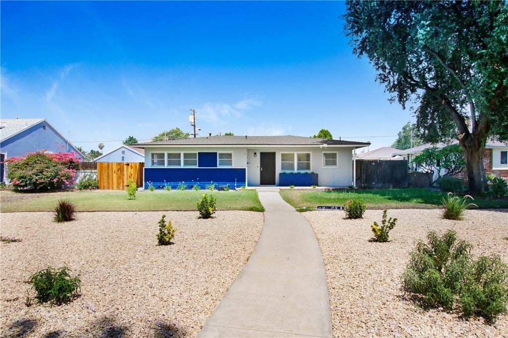 Photo of Listing #PW25145827