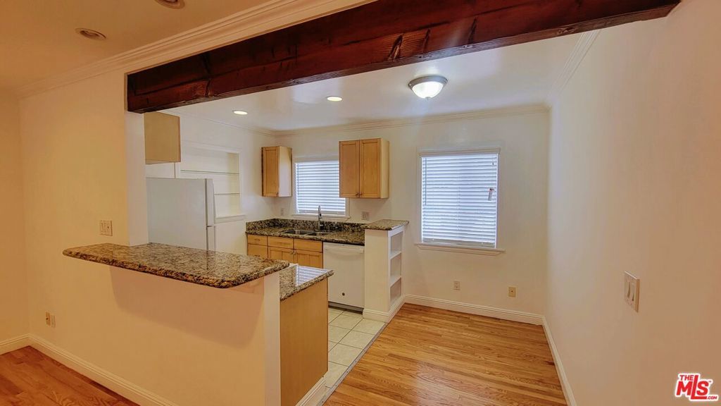 Photo of Listing #25559069