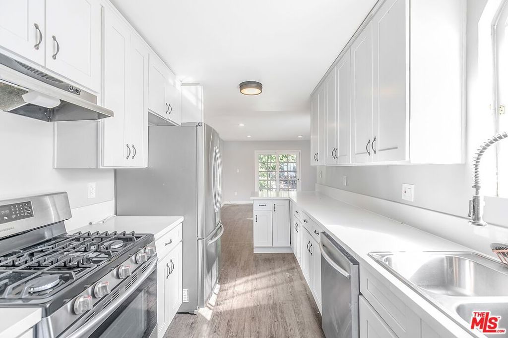 Photo of Listing #25559145