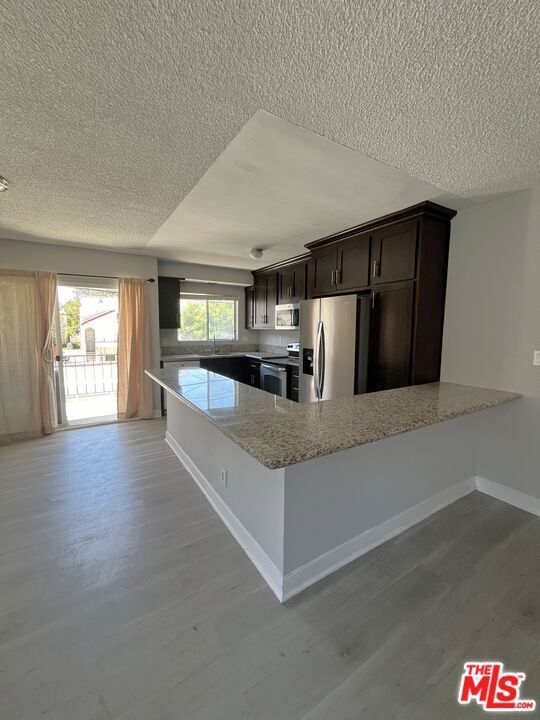 Photo of Listing #25558303