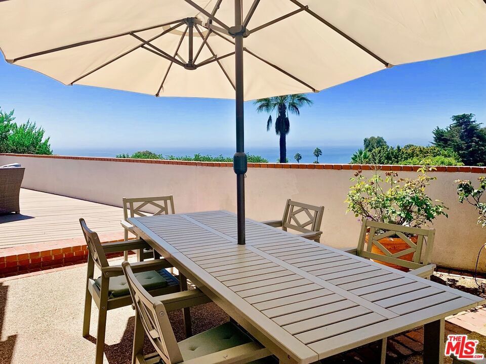 Photo of Listing #25555649