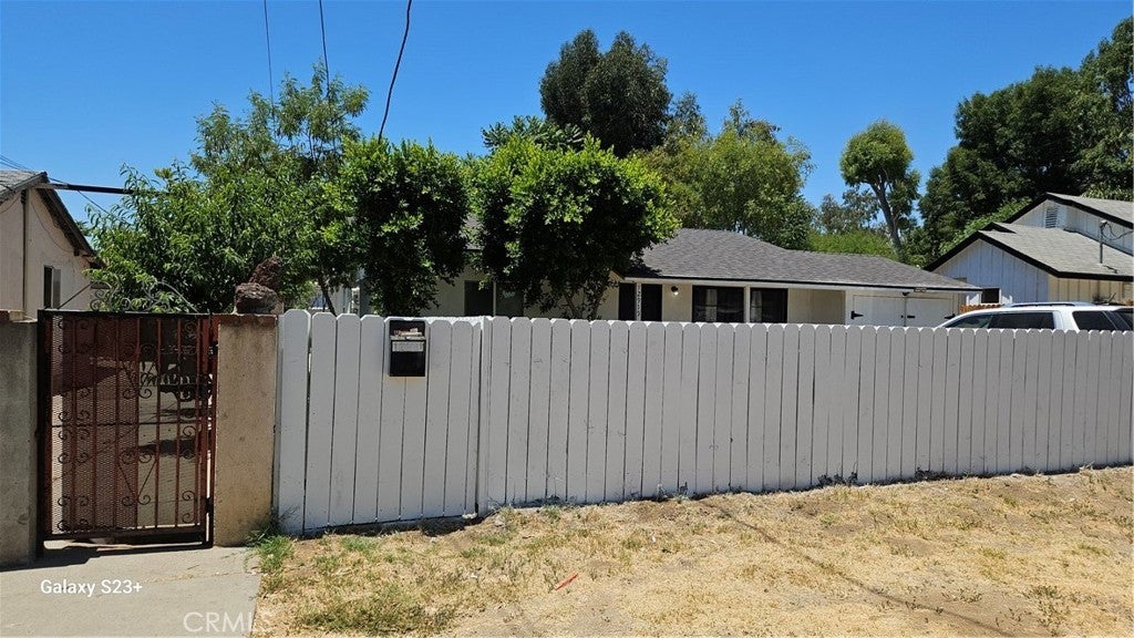 Photo of Listing #SR25146631