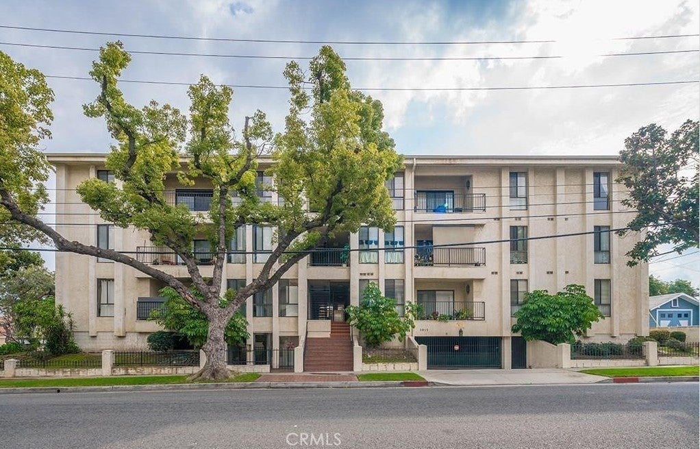 Photo of Listing #CV25145953