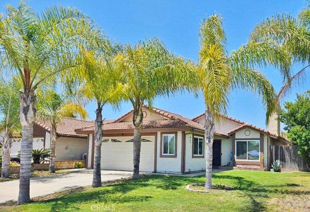 Photo of Listing #SW25147133