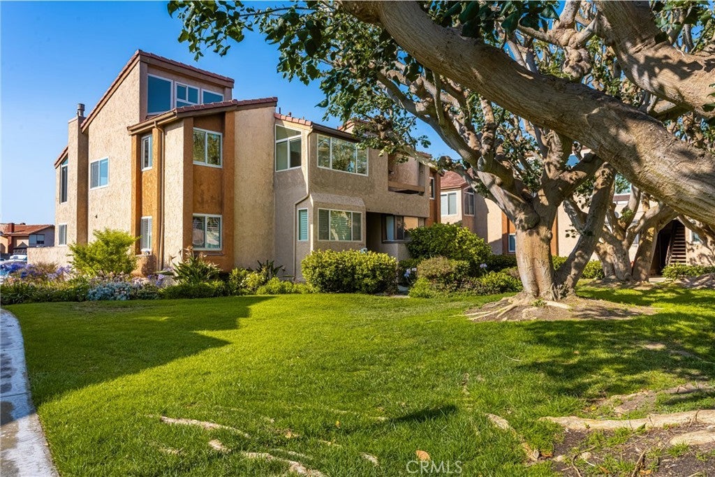 Photo of Listing #OC25144133