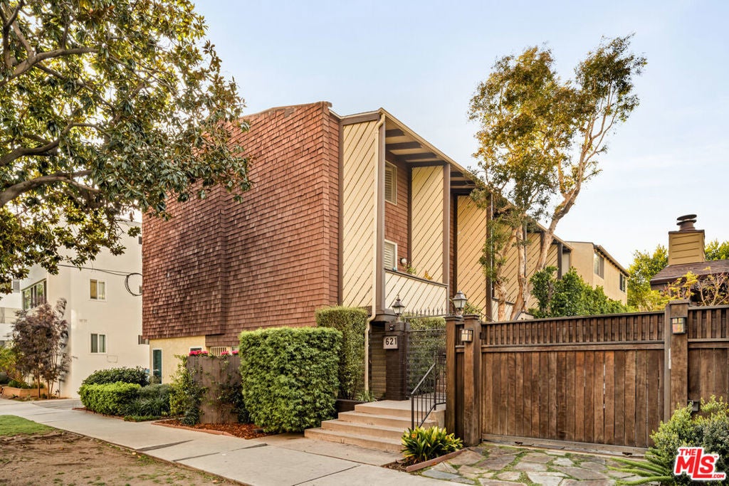 Photo of Listing #25559525