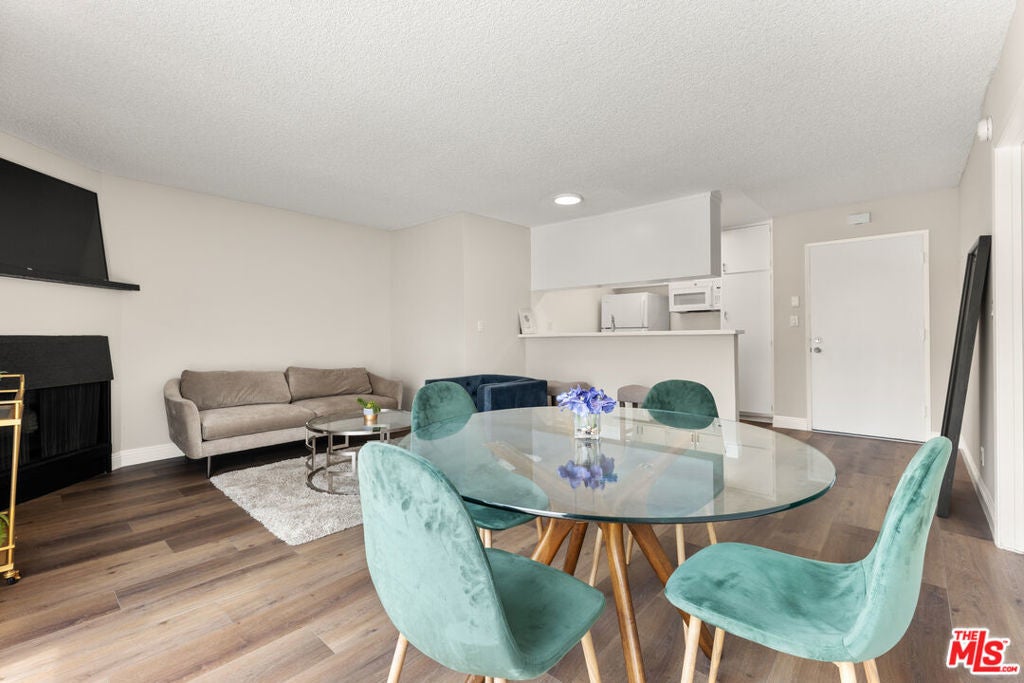 Photo of Listing #25559799