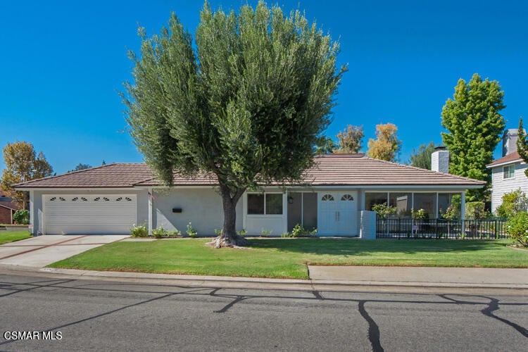 Photo of Listing #225003312