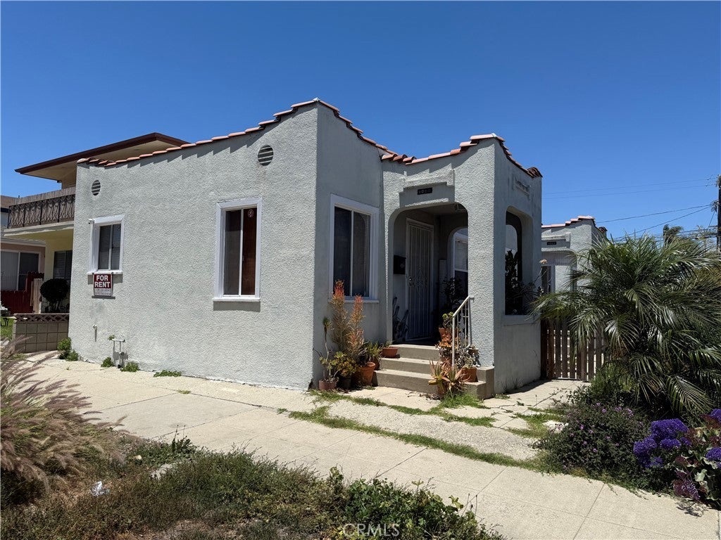 Photo of Listing #PV25147848