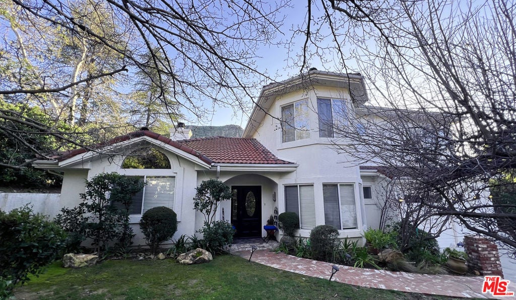 Photo of Listing #25560735