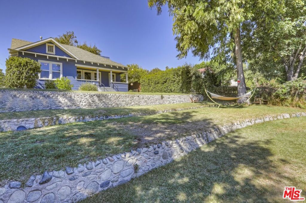 Photo of Listing #25560835