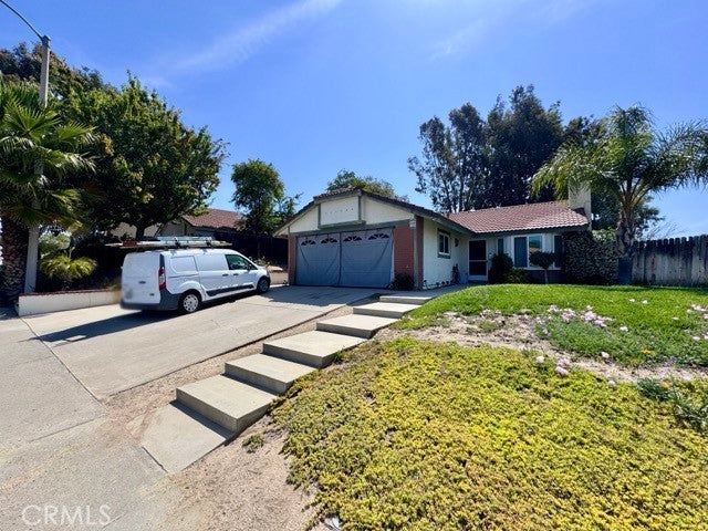 Photo of Listing #SW25142528