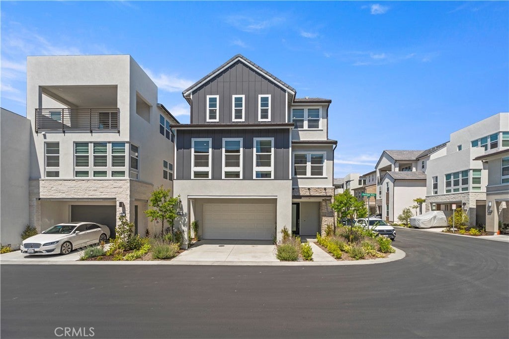 Photo of Listing #OC25150580