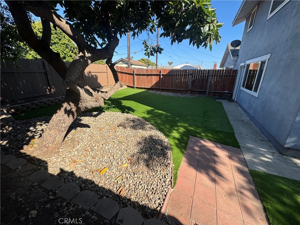 Photo of Listing #SR25150935