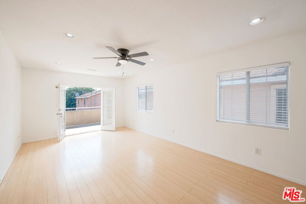 Photo of Listing #25559663