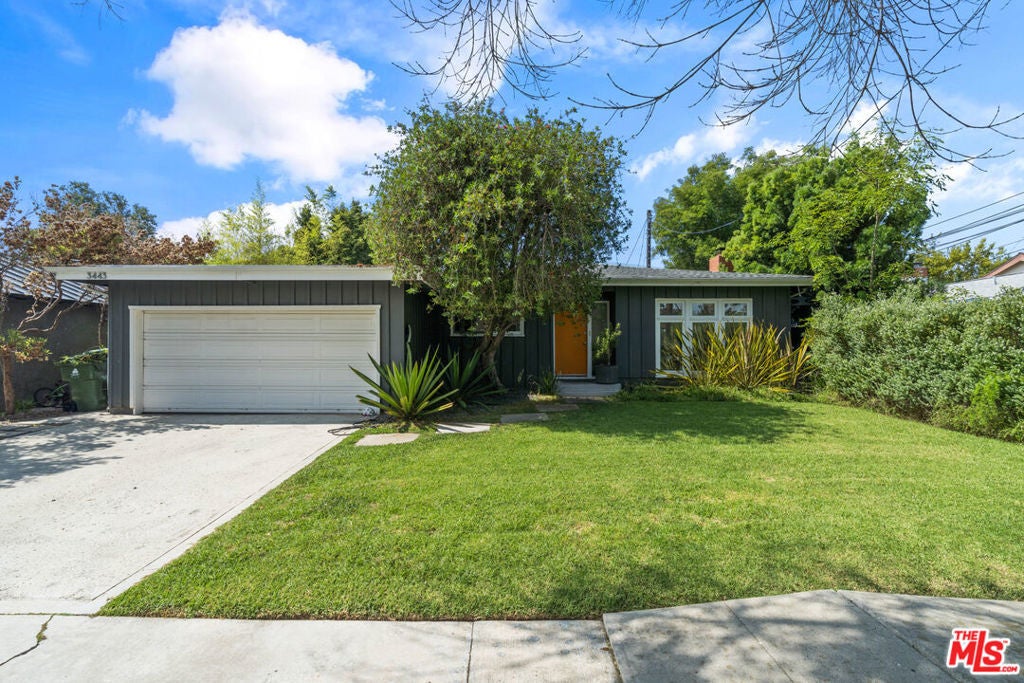 Photo of Listing #25558919