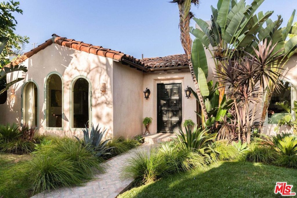 Photo of Listing #25561577