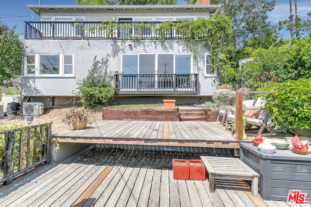 Photo of Listing #25561823