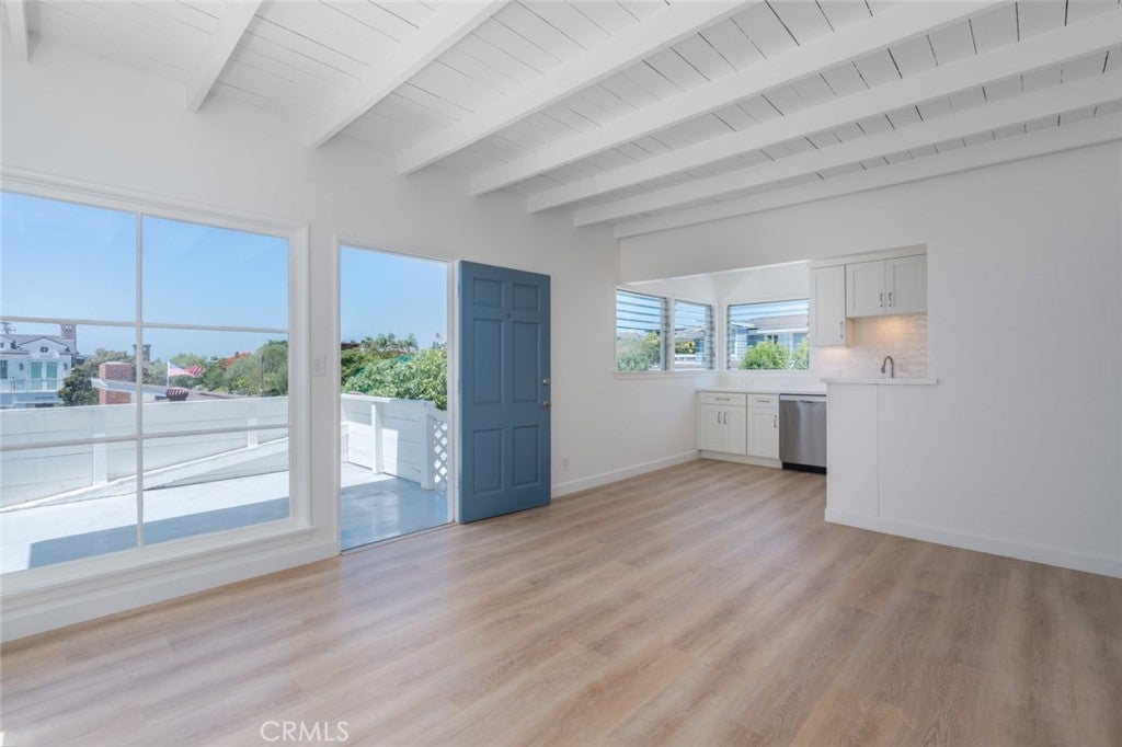 Photo of Listing #NP25152810