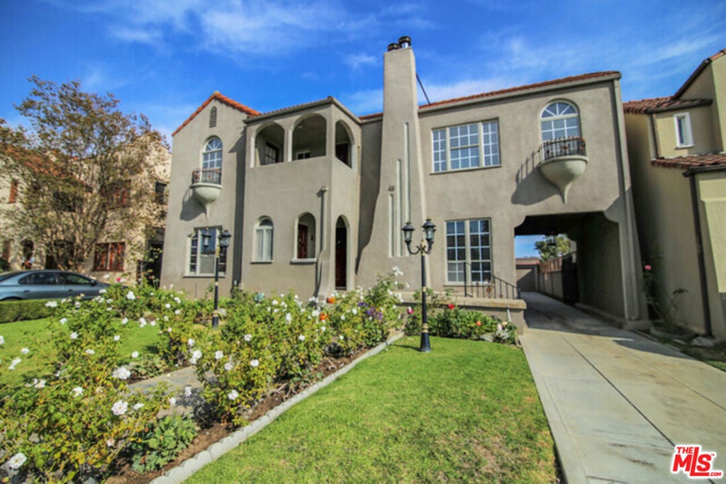 Photo of Listing #25562417