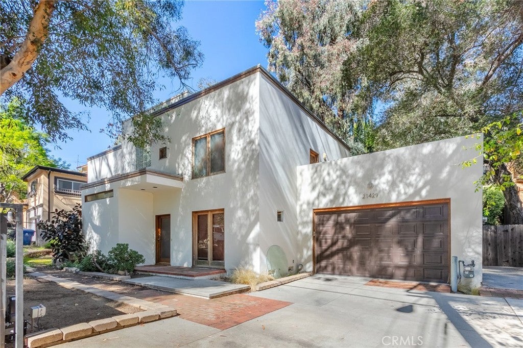 Photo of Listing #SR25154060