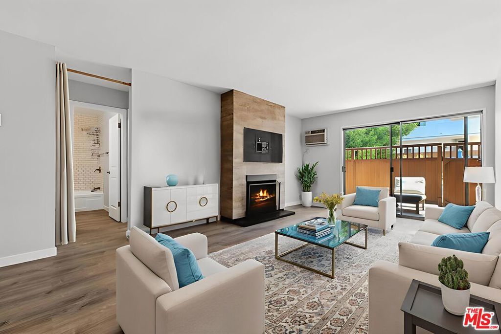 Photo of Listing #25563217