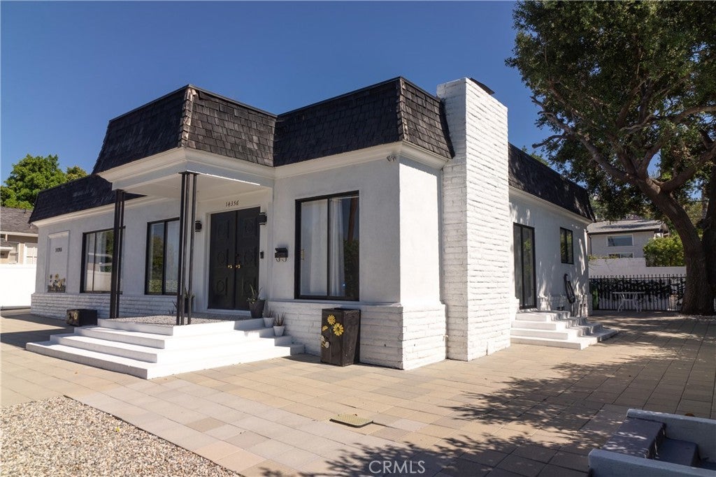 Photo of Listing #SR25154478