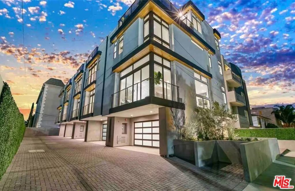 Photo of Listing #25559359