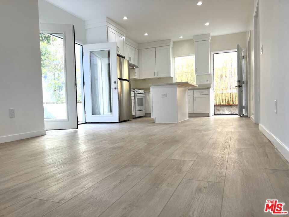 Photo of Listing #25561589