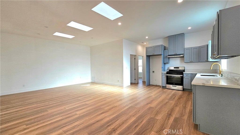 Photo of Listing #WS25155636