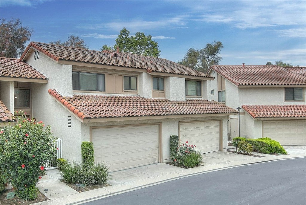 Photo of Listing #TR25156217