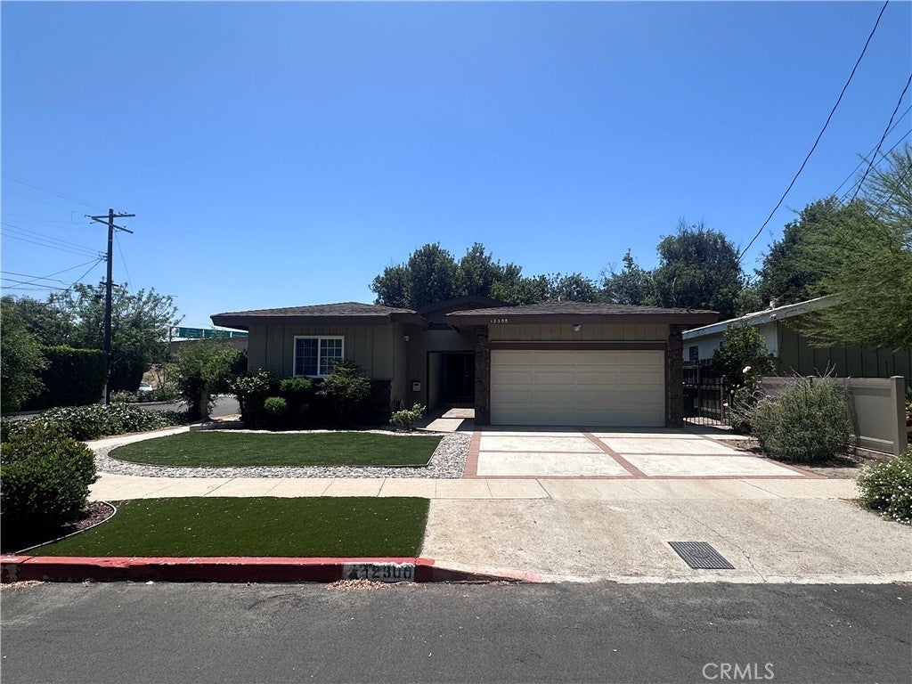 Photo of Listing #SB25156941