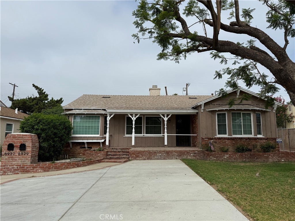 Photo of Listing #SR25157034